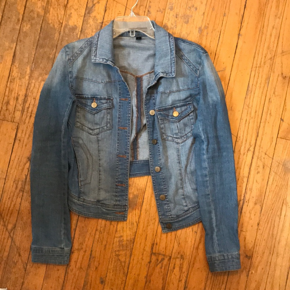 Jean Jacket !!